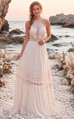 Robe de mariée bohème de plage à dos nu en crochet, style licou, style bohème.