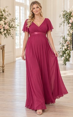 Vestido de dama de honor vaporoso de gasa fruncida con escote en V y mangas con volantes, color frambuesa, estilo imperio.