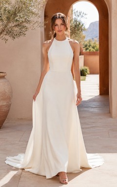 Robe de mariée trapèze dos nu à col montant pour escapade dans le désert