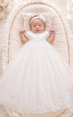 Cap Sleeve Christening Gown A-Line Tulle Lace Jewel Neck Embroidered Hem