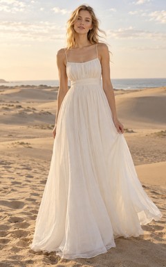 Einfaches, böhmisches Brautkleid mit Spaghettiträgern, gerafftem Oberteil und fließender A-Linie