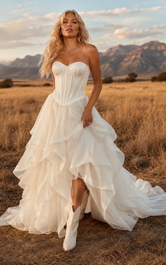 Robe de mariée bustier western à corset en organza superposé, coupe asymétrique, style chapelle
