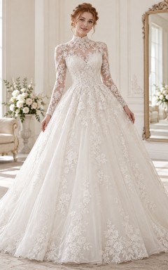 Robe de mariée de bal en tulle fleuri à col montant et manches longues, style modeste, ornée de fleurs.
