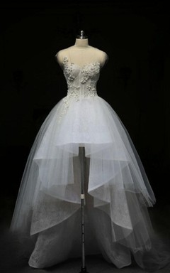 Robe mini col montant sans manches à col évasé, perles, fermeture éclair et décolleté en goutte d'eau, en tulle et dentelle
