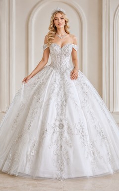 Robe de bal de princesse de luxe blanche et argentée à épaules dénudées, brodée, pour quinceañera.