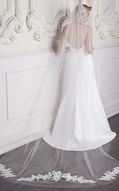 Long Lace Appliques Bride Veil