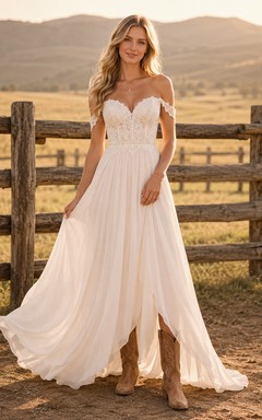 Ranch Country Simple Romantic A-Line Tulle Chiffon Wedding Dress with Off Shoulder Sweetheart Sleeveless Floor-Length Train Split Skirt Low Back