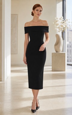 Robe fourreau noire à épaules dénudées, coupe crayon, mi-longue, style moderne citadin