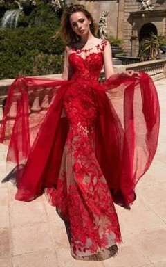 Vestido de fiesta largo sin mangas con cola, escote barco y falda desmontable, estilo sirena etéreo.