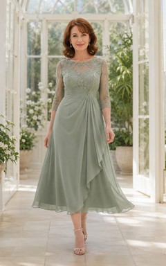 Romantisches, elegantes Mutterkleid aus Spitze in zartem Salbeigrün mit Illusion-Ausschnitt, Dreiviertelärmeln, A-Linien-Schnitt und Chiffon-Teelänge