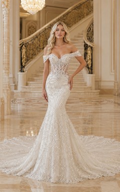 Robe de mariée sirène en dentelle florale à épaules dénudées et manches courtes