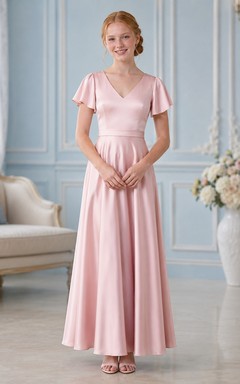Modernes, perlmuttrosafarbenes, bodenlanges Brautjungfernkleid aus Satin mit Glockenärmeln, V-Ausschnitt und A-Linien-Ausschnitt