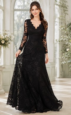 Black Lace Scalloped-Neck Long-Sleeve A-Line Sweep-Train Romantic Evening-Gown
