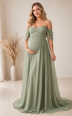 Robe de maternité romantique Sage Guest, coupe trapèze, épaules dénudées, manches courtes, en mousseline, longueur au sol