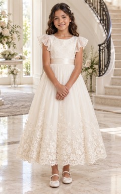Teelanges elfenbeinfarbenes A-Linien-Kleid aus Spitze und Tüll mit flatternden Ärmeln, Muschelsaum und Schleife am Rücken für Blumenmädchen