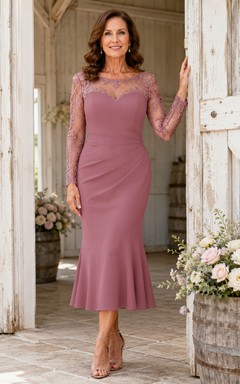 Romantisches, bodenlanges Meerjungfrauenkleid aus Spitze in Altrosa mit herzförmigem Herzausschnitt und Dreiviertelärmeln mit Illusionseffekt für die Mutter der Braut