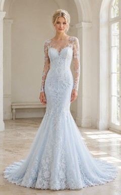 Robe de mariée bleu ciel en satin, coupe trapèze, col carré simple et élégante