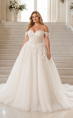 Vestido de novia de talla grande con escote de hombros descubiertos, encaje y corte en A estilo vasco.