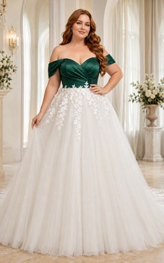 Emerald Floral Plus Size Bridal Ball Gown Off-the-shoulder Short Sleeve Sweep Train Romantic Gown