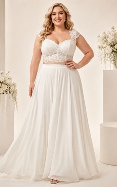 Top corto de gasa con tirantes de encaje de talla grande, conjunto de estudio para novias.