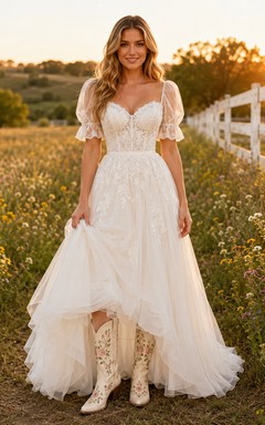 Country Boho Romantic A-Line Lace Tulle Wedding Dress with Square Neck Sweetheart Puff Sleeves Short Sleeve Floor-Length Train Appliques Low Back