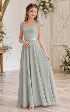 Silber-celadonfarbenes Brautjungfernkleid im A-Linien-Schnitt mit eckigen, kurzen Ärmeln, elegant und formell