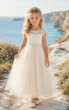Vestido de novia de corte A para damita de honor, de encaje y tul, largo hasta el suelo, con mangas cortas, estilo costero y corpiño floral.
