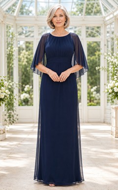 Marineblaues Chiffon-Mutterkleid mit U-Boot-Ausschnitt und flatterndem Cape
