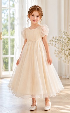 Klassisches A-Linien-Kleid aus Tüll mit Schleife für Blumenmädchen, kurzen Ärmeln, Rundhalsausschnitt, wadenlangem Rock und Schleifendetail.
