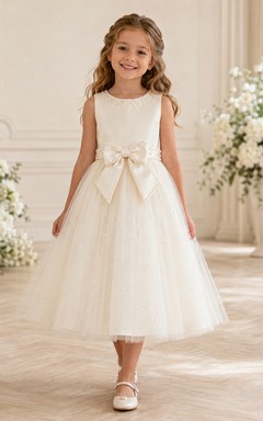 Klassisches A-Linien-Kleid aus Tüll für Blumenmädchen mit Rundhalsausschnitt, wadenlangem Rock und Schleifendetail