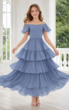Vestido de dama de honor juvenil azul acero, corte en A, sin mangas, falda escalonada de gasa, romántico.