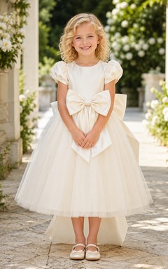Klassisches A-Linien-Kleid aus Tüll für Blumenmädchen mit Rundhalsausschnitt, wadenlangem Rock und Schleifendetail