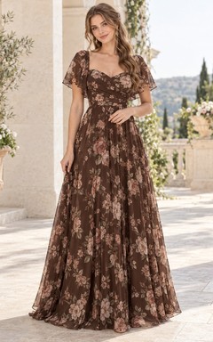 Brautjungfernkleid aus schokoladenbraunem Chiffon mit Blumenmuster, eckigem Ausschnitt, flatternden Ärmeln und bodenlanger Länge