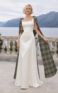 Schottisches Clan-Tartan Cape Ärmelloses schlichtes Satin-Etui-Brautkleid mit eckigem Ausschnitt, schlichtes Brautkleid