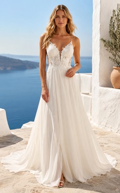 Boho-Hochzeitskleid mit Spaghettiträgern und A-Linie