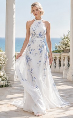 Himmelblaues, figurbetontes, ärmelloses Brautkleid mit hohem Kragen und modernem Schnitt aus Spitze