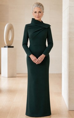 Dunkelgrünes, elegantes und außergewöhnliches Mutterkleid mit skulpturalem Stehkragen, langen Ärmeln und bodenlangem Meerjungfrauen-Schnitt – ein modernes, formelles Abendkleid