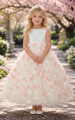 Luxuriöses 3D-Blumenmädchenkleid mit ärmellosem Tüll-A-Linien-Schnitt, skulpturalem Blumenrock, natürlicher Taille und bodenlangem Rock