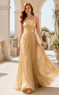 Goldfarbenes, plissiertes, trägerloses A-Linien-Abendkleid aus Chiffon
