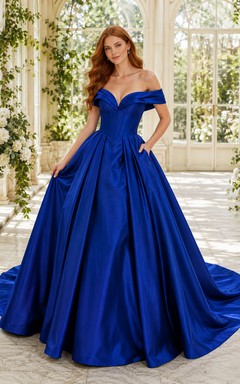 Robe de bal corsetée épaules dénudées en satin cobalt