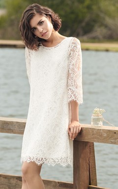 Schlichtes, knielanges A-Linien-Brautkleid aus Spitze mit 3/4-Ärmeln und Schleife