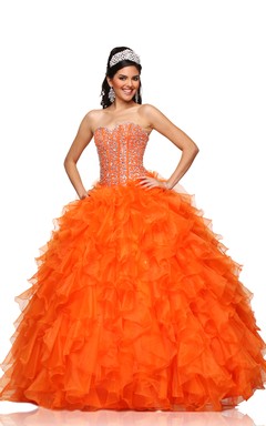 Ärmelloses Chiffon-Ballkleid in A-Linie mit herzförmigem Ausschnitt, Kaskadenrüschen und Kristallmieder