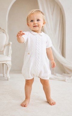 Pelele de manga corta con cuello de punto trenzado blanco para bautizo de bebé niño