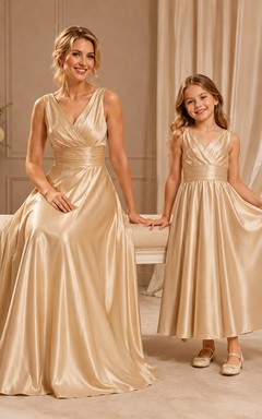 Mutter-Tochter-Set: Champagnerfarbenes, ärmelloses A-Linien-Abendkleid aus Satin