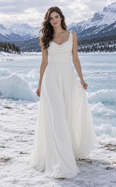 Sencillo vestido de novia de georgette con escote drapeado, tirantes, cintura fruncida y falda amplia en línea A.