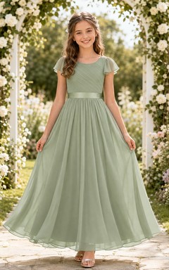Elegantes, hellgrünes Brautjungfernkleid in A-Linien-Optik mit kurzen Ärmeln aus Chiffon.