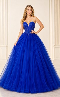 Vestido de fiesta de quinceañera largo hasta el suelo, sin tirantes, de tul con cuentas y escote corazón, color azul real.
