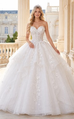 Robe de bal blanche cathédrale en tulle à encolure bustier cœur, ornée d'appliqués, pour Quinceañera