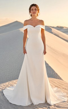 Robe de mariée sirène minimaliste en crêpe Dunes, épaules dénudées, style Dunes