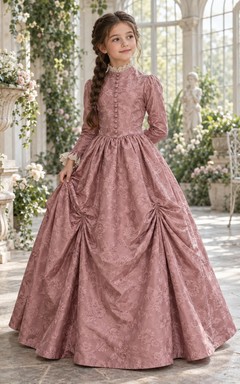 Viktorianisches Ballkleid für Blumenmädchen aus altrosafarbenem Brokat mit langen Ärmeln